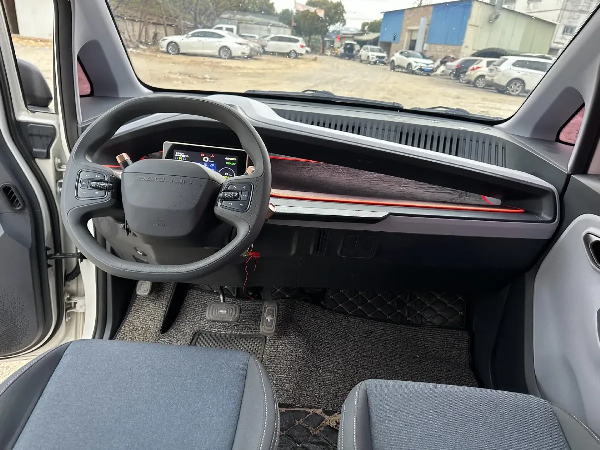 2018 BaoJun E200 BEV 22KWH,autocango,china used car exporter,china ev exporter,chinese used car exporter,chinese used ev exporter