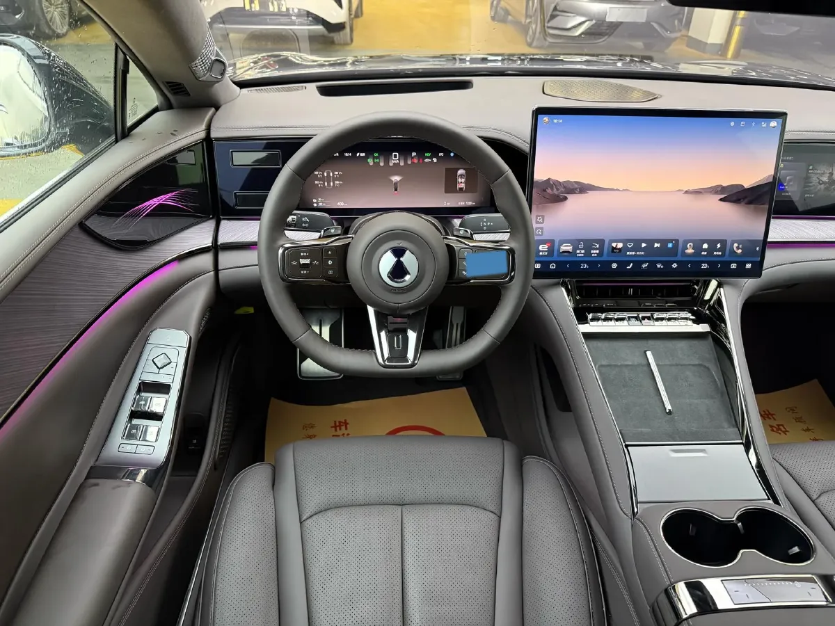 2024 Denza DenzaZ9 2.0T 207HP L4 E-CVT PHEV 38.5KWH,autocango,china used car exporter,china ev exporter,chinese used car exporter,chinese used ev exporter