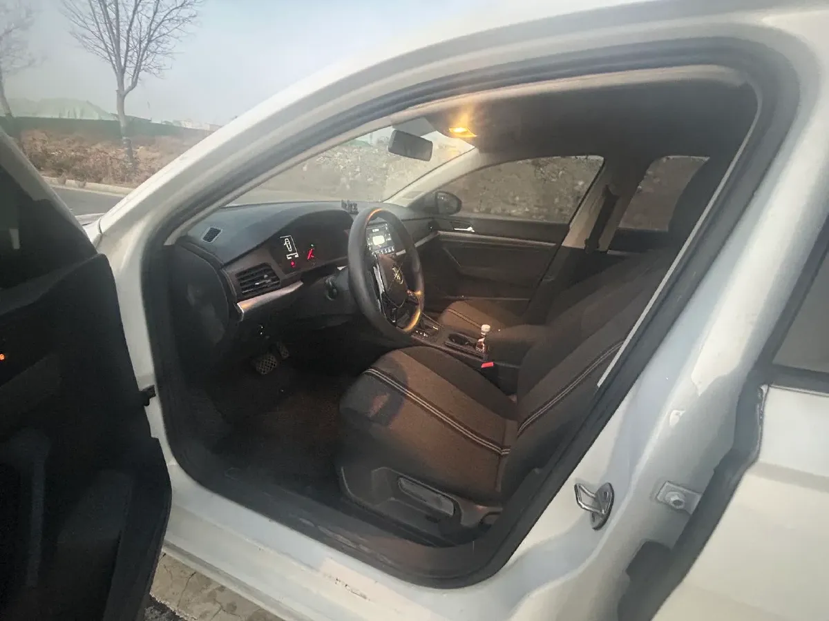 2022 BeiJing Auto X7 1.5T 188HP L4 7DCT,autocango,china used car exporter,china ev exporter,chinese used car exporter,chinese used ev exporter