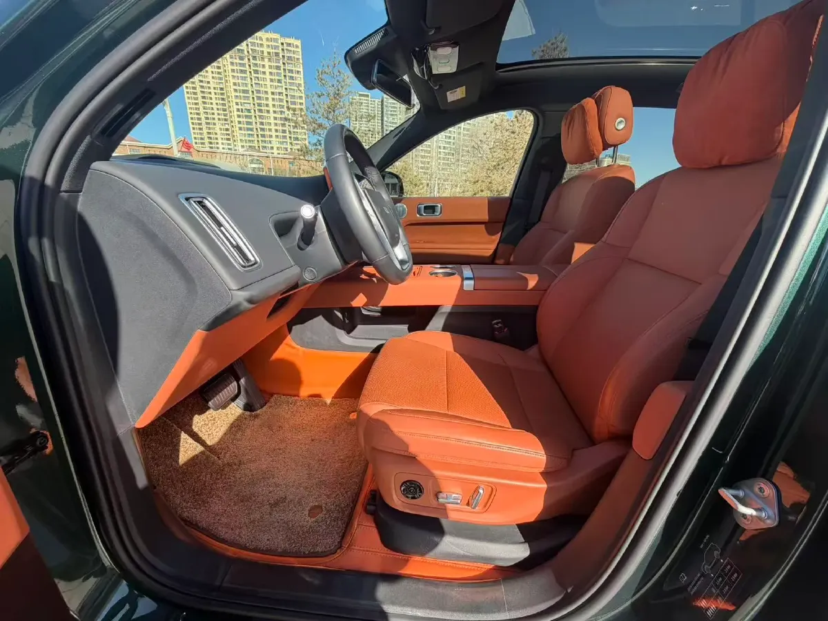 2024 Li L6 Range Extended 154HP L4 REEV 36.8KWH,autocango,china used car exporter,china ev exporter,chinese used car exporter,chinese used ev exporter