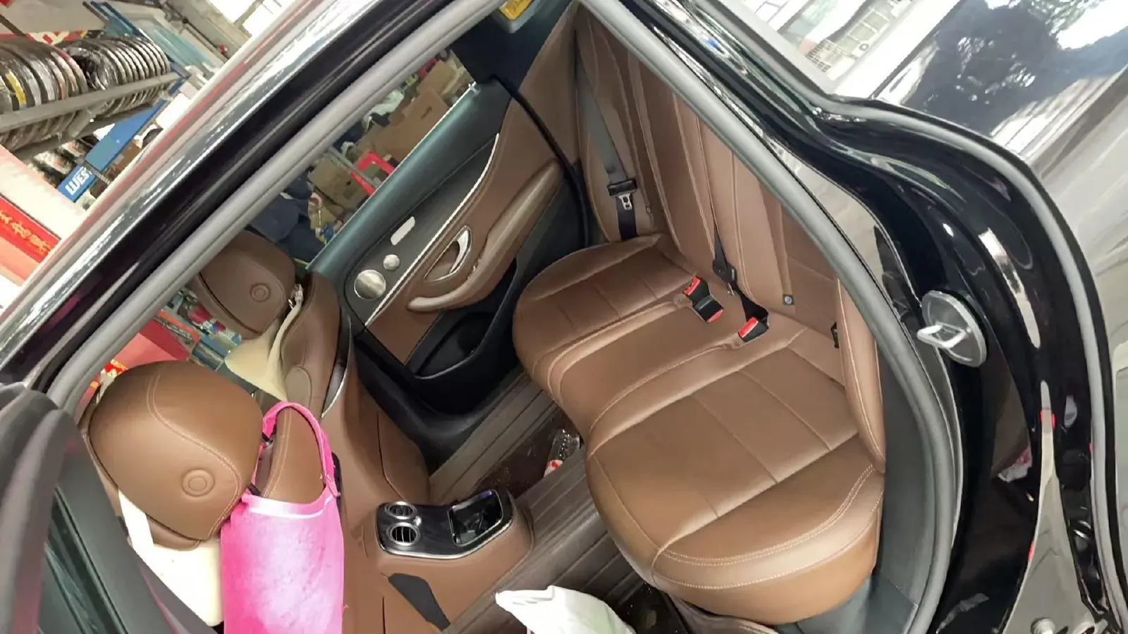 2021 Mercedes-Benz E Class 2.0T 197HP L4 9AT,autocango,china used car exporter,china ev exporter,chinese used car exporter,chinese used ev exporter