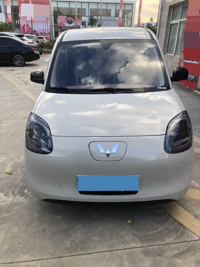 2025 WuLing HongGuang MINI EV BEV 16.2KWH,autocango,china used car exporter,china ev exporter,chinese used car exporter,chinese used ev exporter