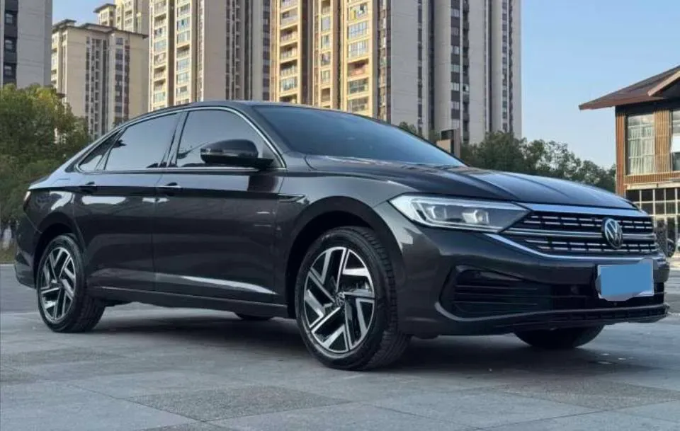 2023 Volkswagen Sagitar 1.5T 160HP L4 7DCT,autocango,china used car exporter,china ev exporter,chinese used car exporter,chinese used ev exporter