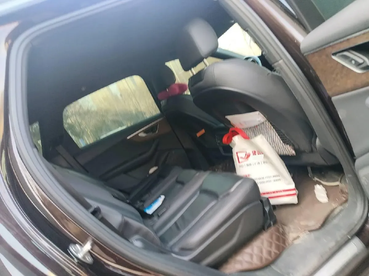 2020 Audi Q7 3.0T 340HP V6 8AT,autocango,china used car exporter,china ev exporter,chinese used car exporter,chinese used ev exporter