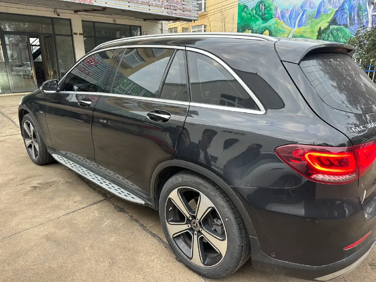 2022 Mercedes-Benz GLC Class 2.0T 258HP L4 9AT,autocango,china used car exporter,china ev exporter,chinese used car exporter,chinese used ev exporter