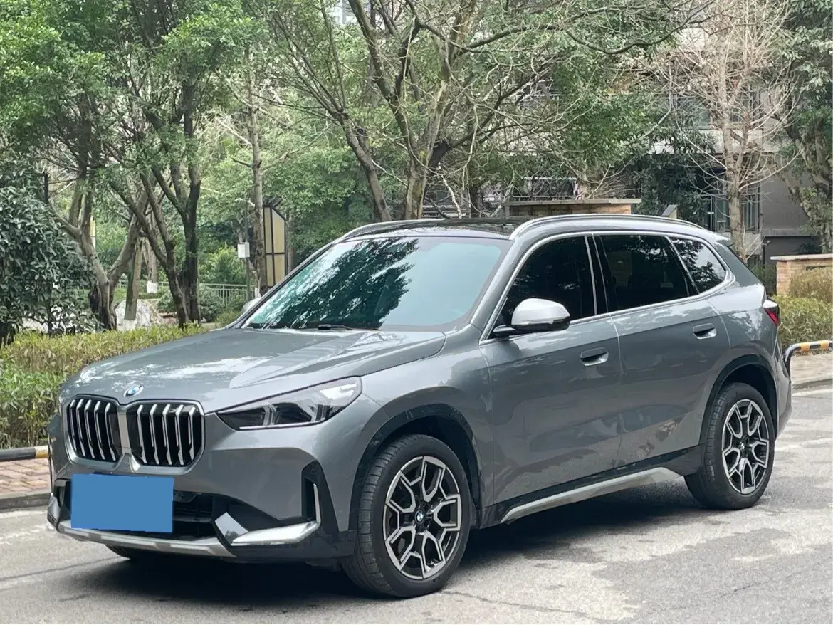 2023 BMW X1 2.0T 204HP L4 7DCT