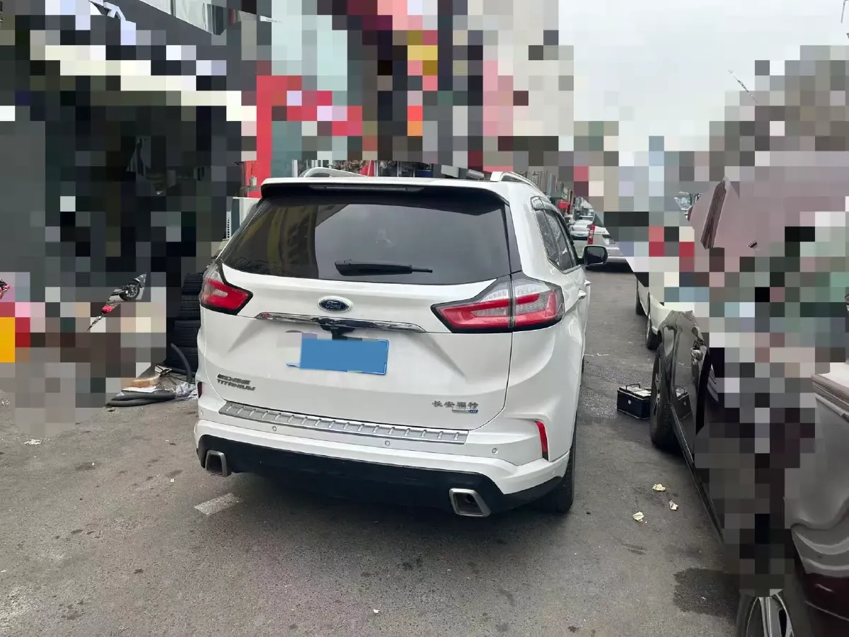 2020 Ford Edge 2.0T 245HP L4 8AT,autocango,china used car exporter,china ev exporter,chinese used car exporter,chinese used ev exporter