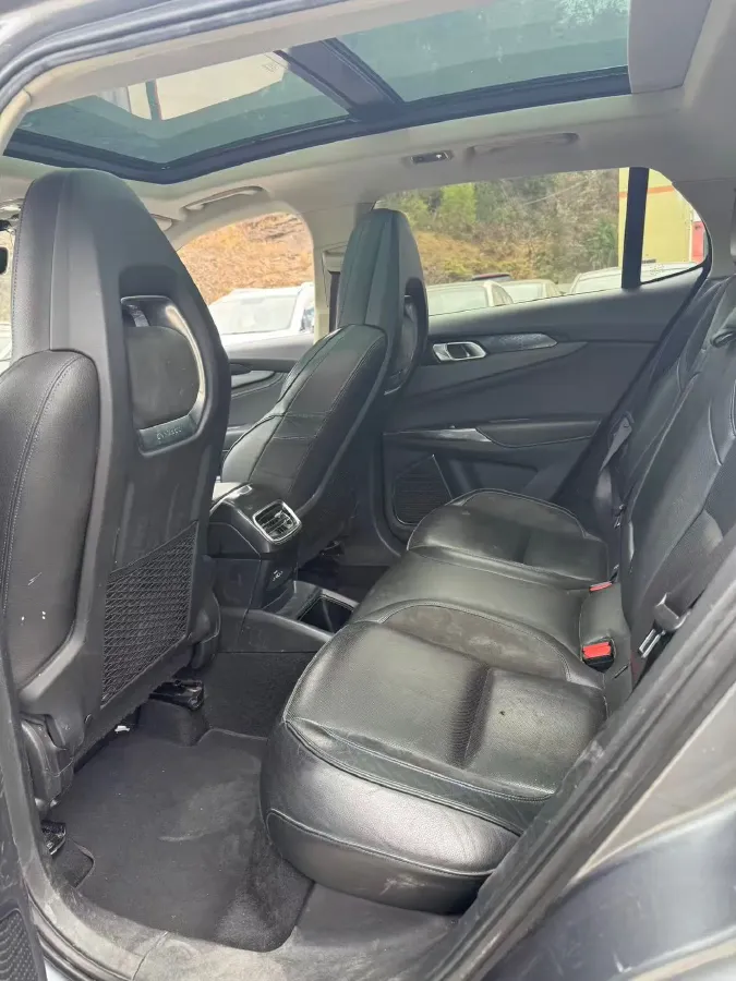 2018 Isuzu Mu-X 3.0T 177HP L4 6AT,autocango,china used car exporter,china ev exporter,chinese used car exporter,chinese used ev exporter