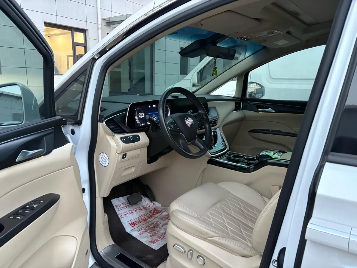 2023 Buick GL8 2.0T 237HP L4 9AT,autocango,china used car exporter,china ev exporter,chinese used car exporter,chinese used ev exporter