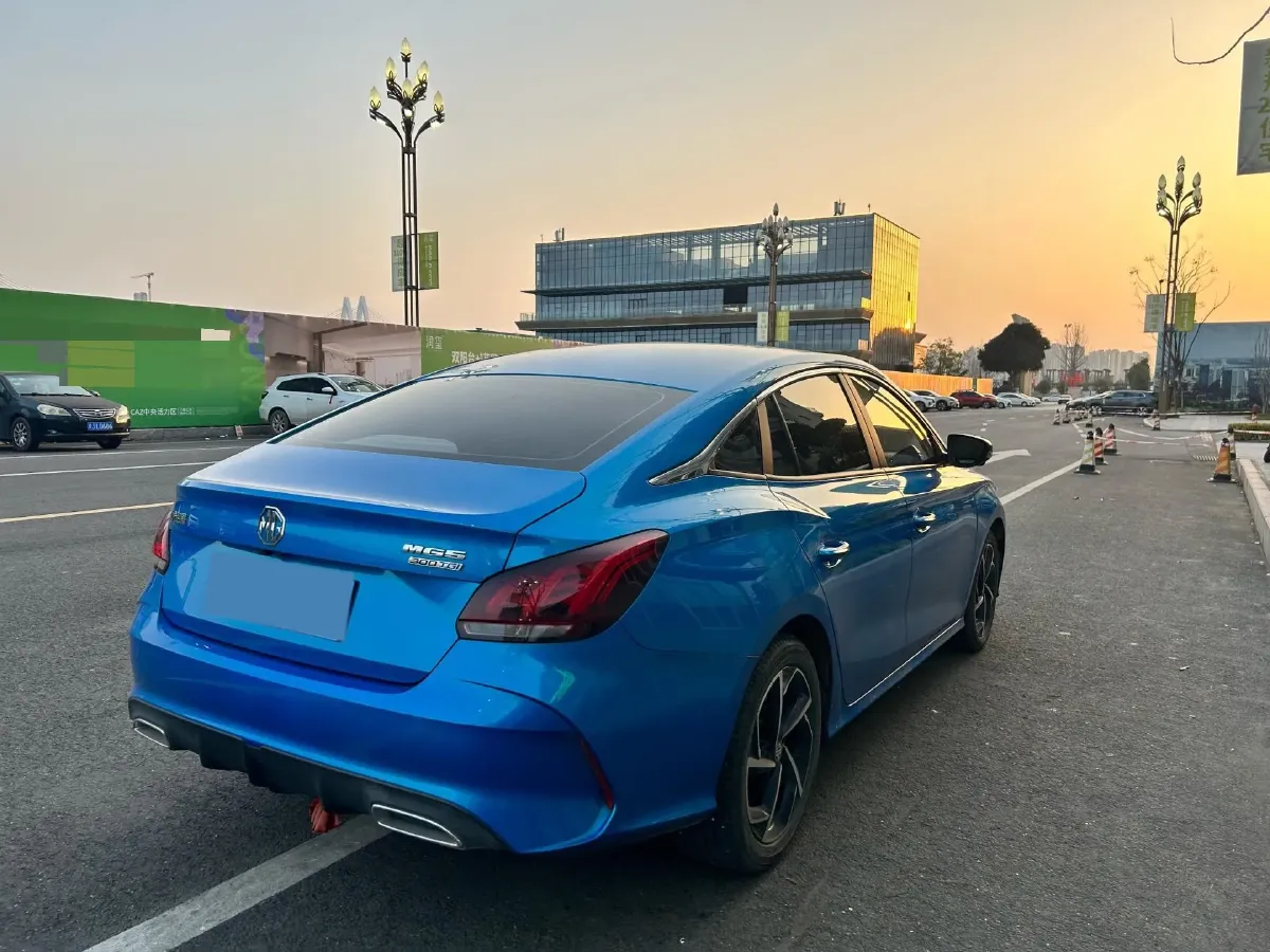 2021 MG 5 1.5T 173HP L4 7DCT,autocango,china used car exporter,china ev exporter,chinese used car exporter,chinese used ev exporter