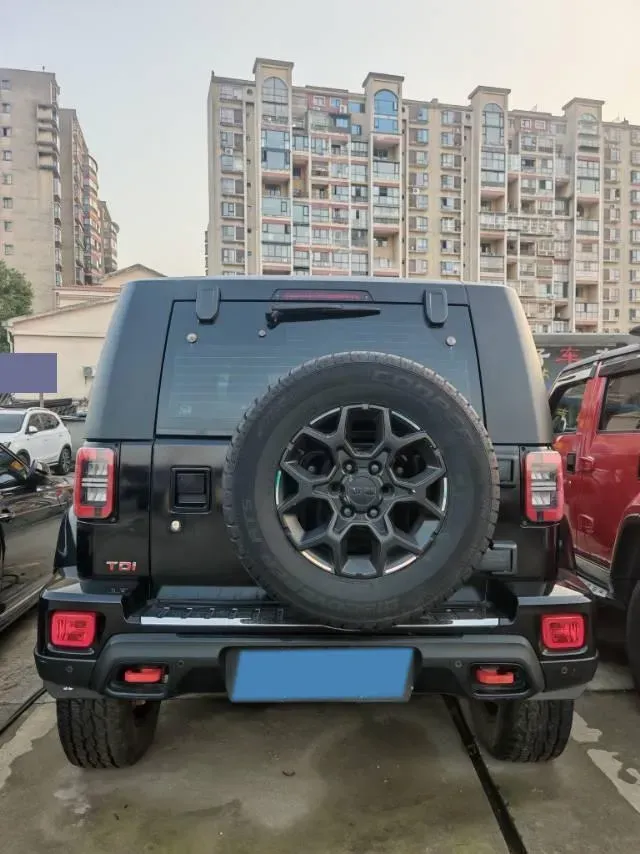 2023 Beijing BJ40 2.0T 163HP L4 8AT,autocango,china used car exporter,china ev exporter,chinese used car exporter,chinese used ev exporter