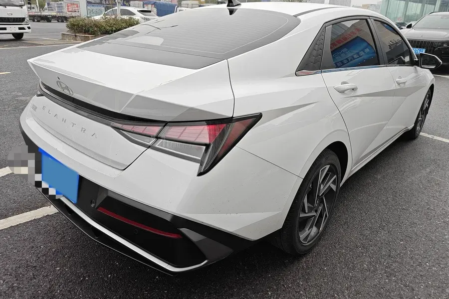 2023 Hyundai Elantra 1.5L 115HP L4 CVT,autocango,china used car exporter,china ev exporter,chinese used car exporter,chinese used ev exporter