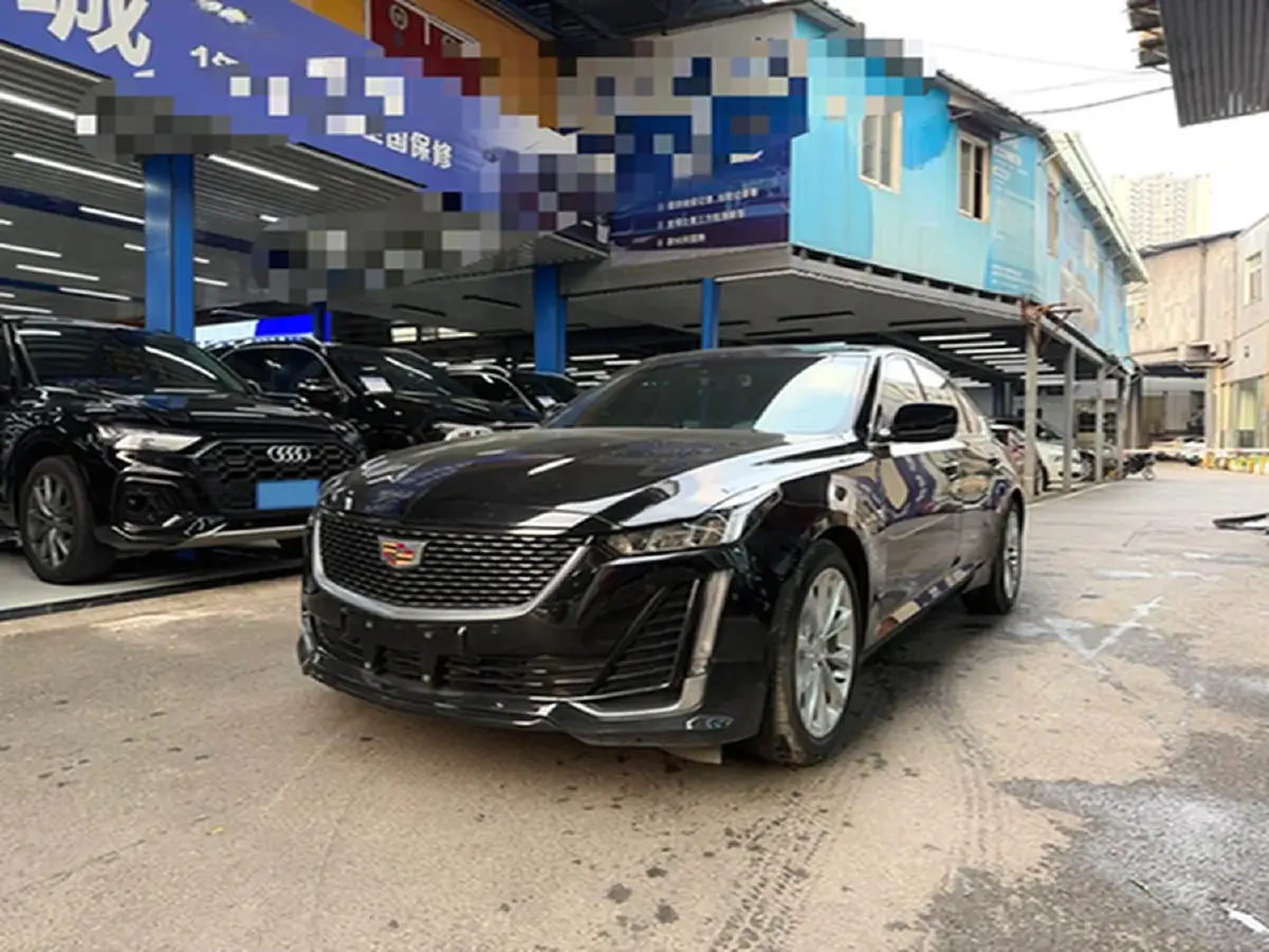 2022 Cadillac CT5 2.0T 237HP L4 10AT