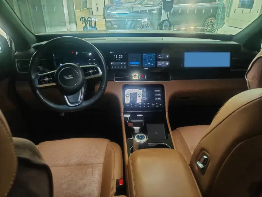 2021 Li ONE Range Extended 131HP REEV 40.5KWH,autocango,china used car exporter,china ev exporter,chinese used car exporter,chinese used ev exporter