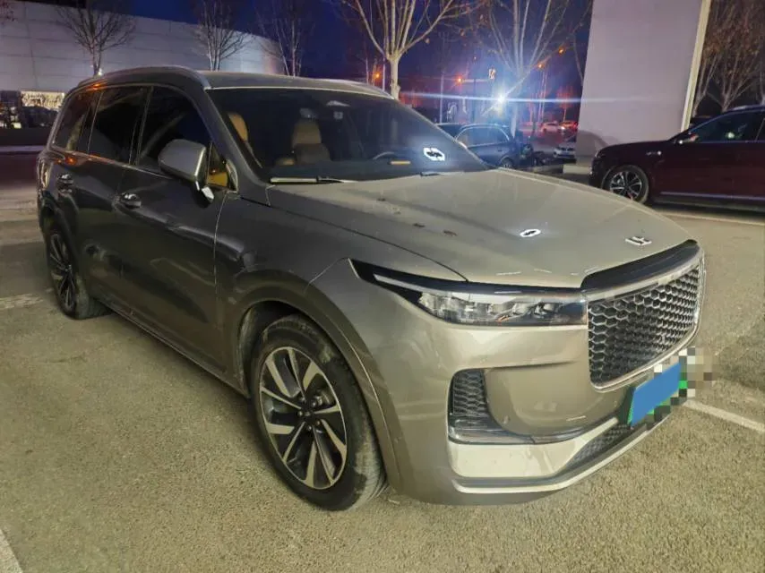 2021 Li ONE Range Extended 131HP REEV 40.5KWH,autocango,china used car exporter,china ev exporter,chinese used car exporter,chinese used ev exporter