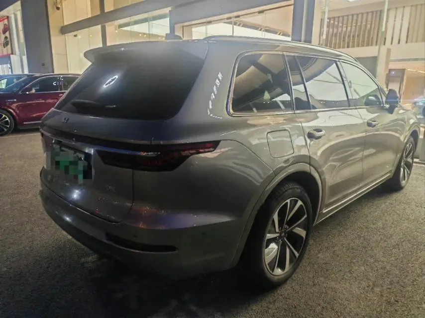 2021 Li ONE Range Extended 131HP REEV 40.5KWH,autocango,china used car exporter,china ev exporter,chinese used car exporter,chinese used ev exporter