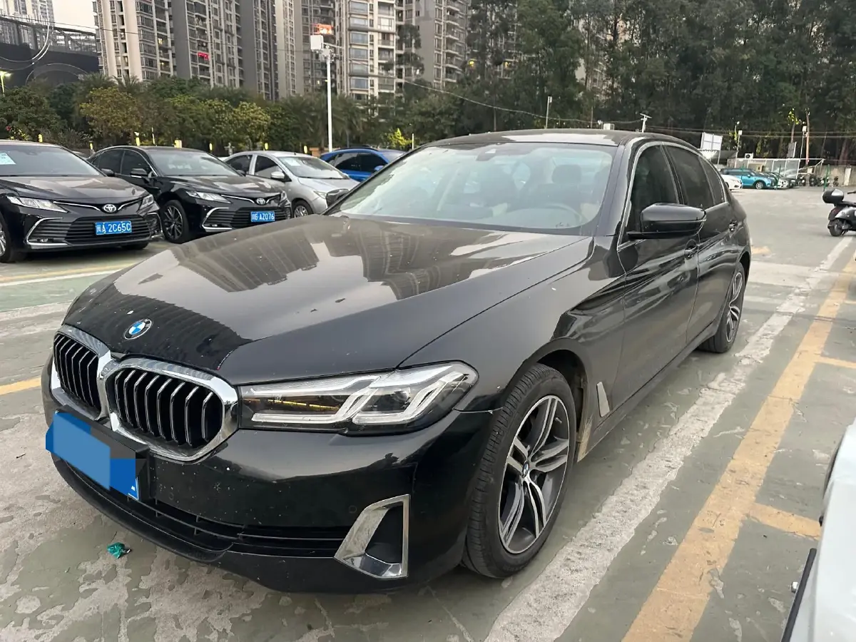 2021 BMW 5 Series 2.0T 252HP L4 8AT