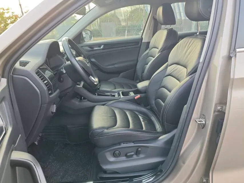 2019 Skoda Kodiak GT 2.0T 220HP L4 7DCT,autocango,china used car exporter,china ev exporter,chinese used car exporter,chinese used ev exporter