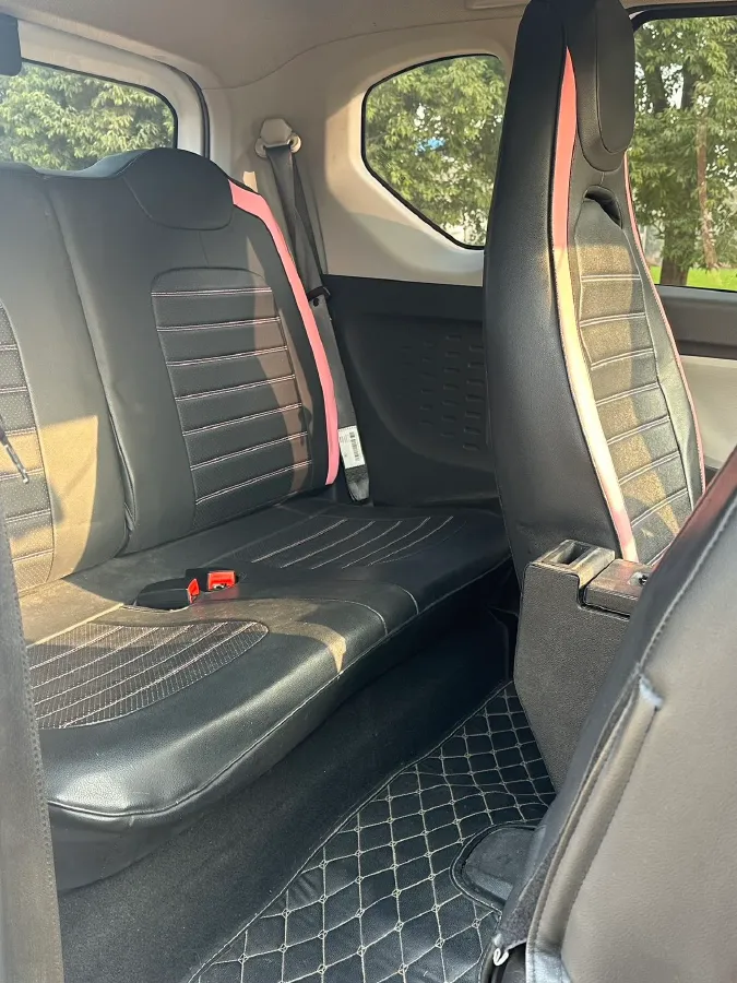 2021 WuLing HongGuang MINI EV BEV 9.3KWH,autocango,china used car exporter,china ev exporter,chinese used car exporter,chinese used ev exporter