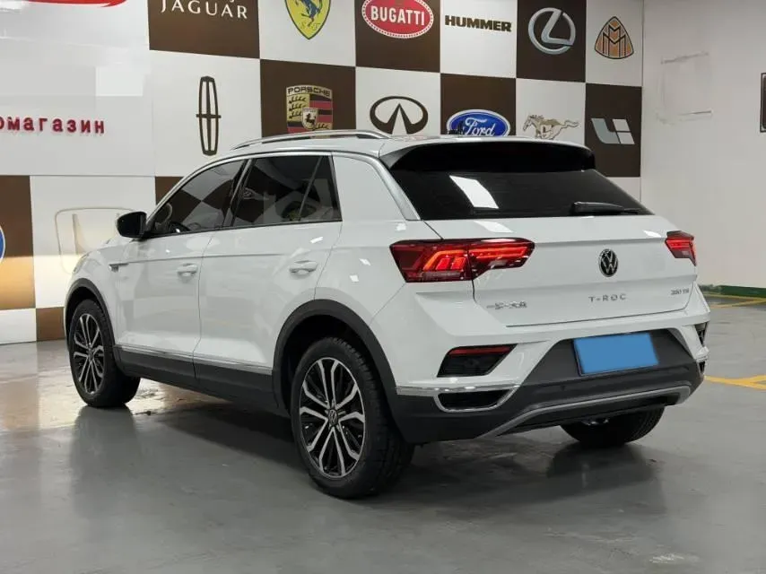 2022 Volkswagen T-Roc 1.4T 150HP L4 7DCT,autocango,china used car exporter,china ev exporter,chinese used car exporter,chinese used ev exporter
