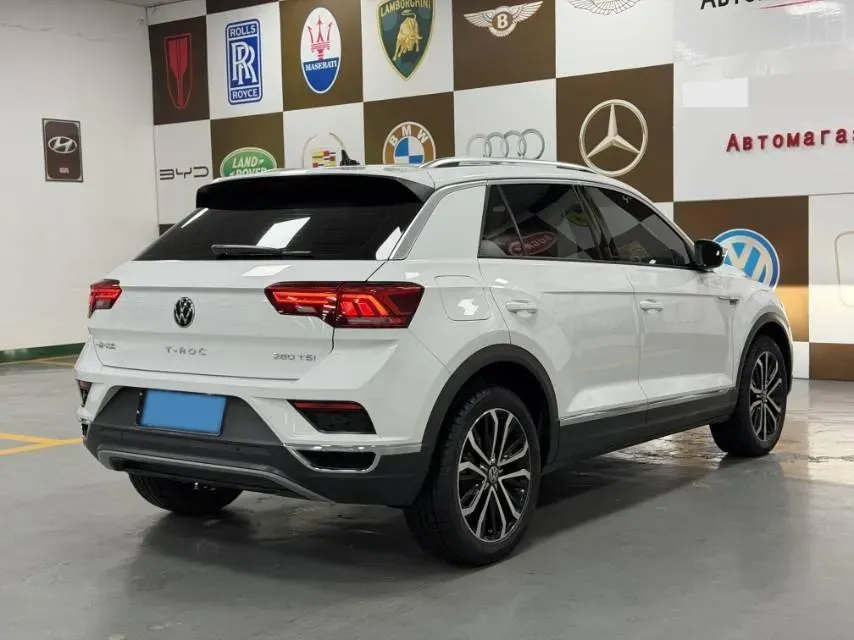 2022 Volkswagen T-Roc 1.4T 150HP L4 7DCT,autocango,china used car exporter,china ev exporter,chinese used car exporter,chinese used ev exporter