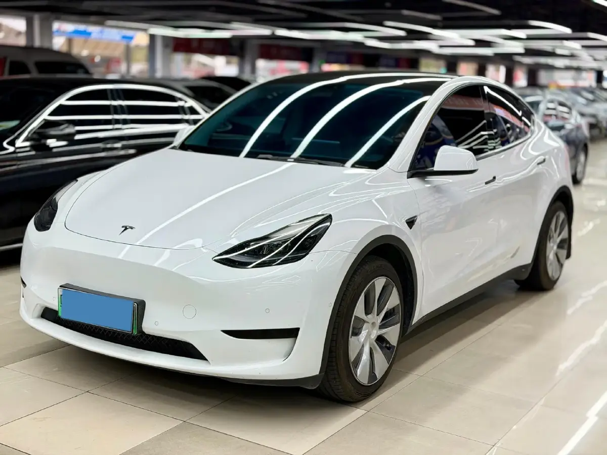 2022 Tesla Model Y BEV 60KWH