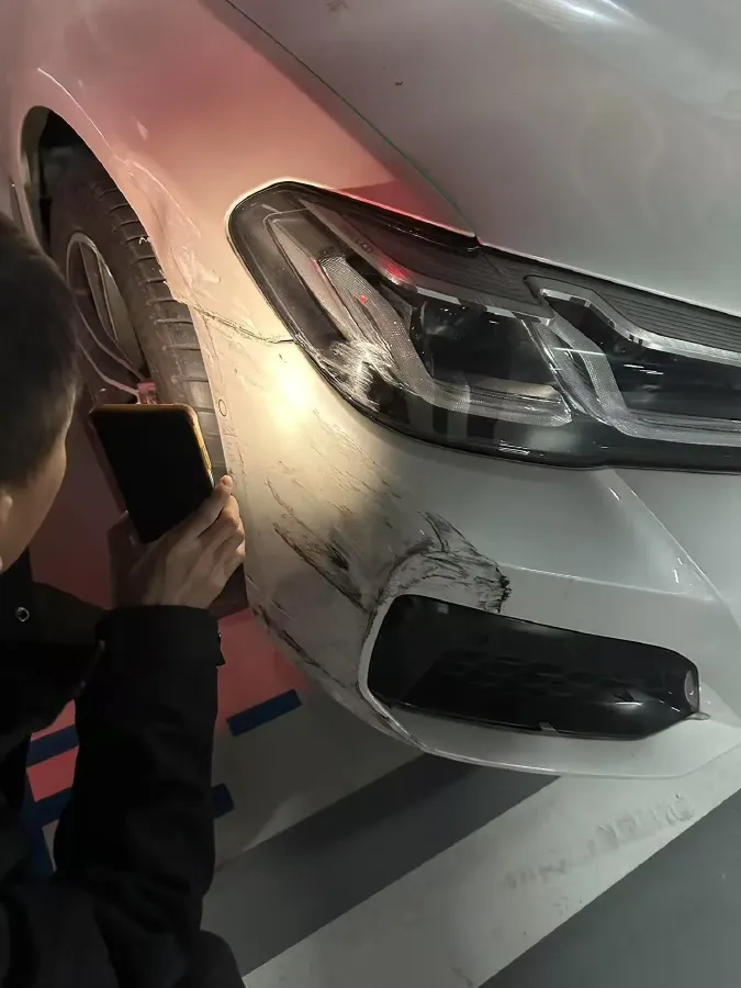 2022 BMW 5 Series 2.0T 184HP L4 8AT,autocango,china used car exporter,china ev exporter,chinese used car exporter,chinese used ev exporter