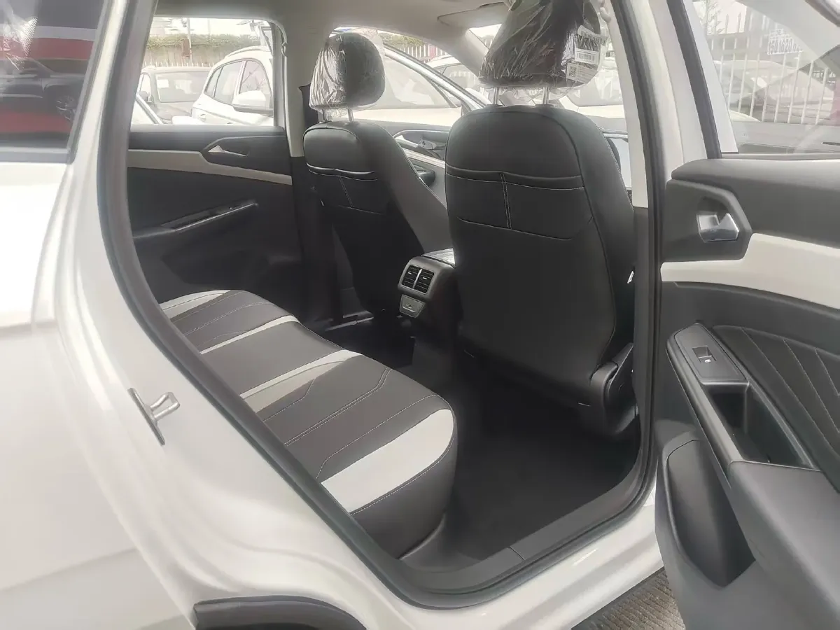 2026 Jetta VS7 1.4T 150HP L4 6AT,autocango,china used car exporter,china ev exporter,chinese used car exporter,chinese used ev exporter