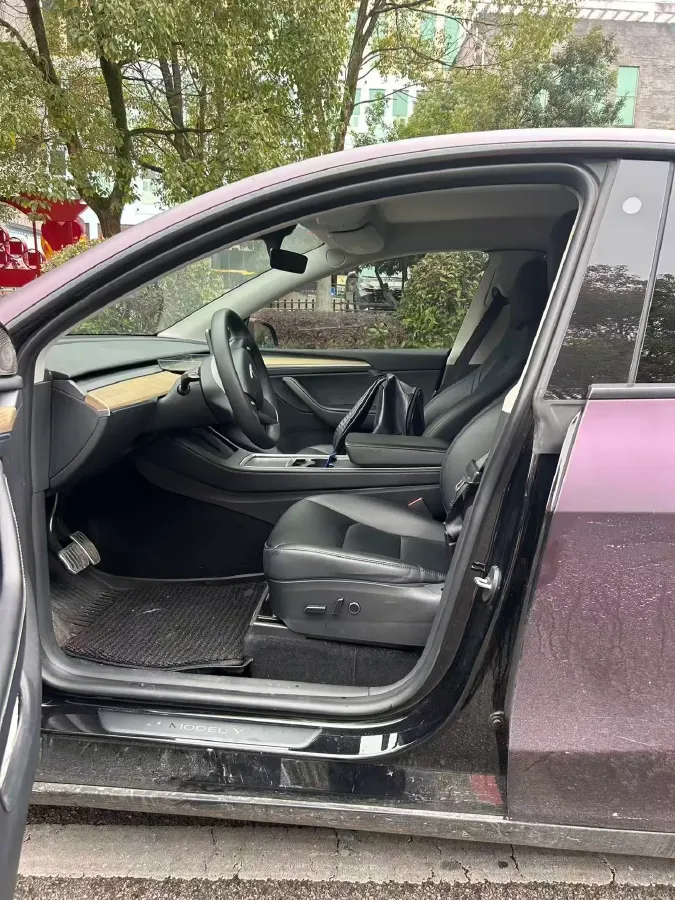 2022 Tesla Model Y BEV 60KWH,autocango,china used car exporter,china ev exporter,chinese used car exporter,chinese used ev exporter