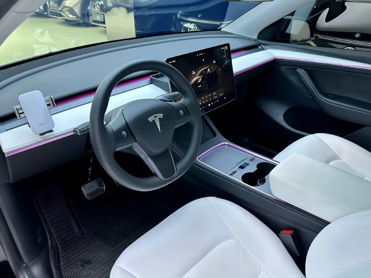 2022 Tesla Model Y BEV 60KWH,autocango,china used car exporter,china ev exporter,chinese used car exporter,chinese used ev exporter