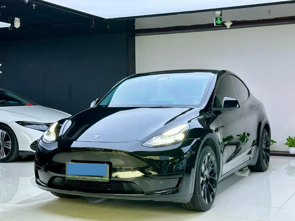2022 Tesla Model Y BEV 60KWH,autocango,china used car exporter,china ev exporter,chinese used car exporter,chinese used ev exporter