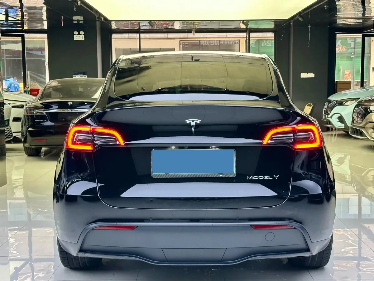 2022 Tesla Model Y BEV 60KWH,autocango,china used car exporter,china ev exporter,chinese used car exporter,chinese used ev exporter