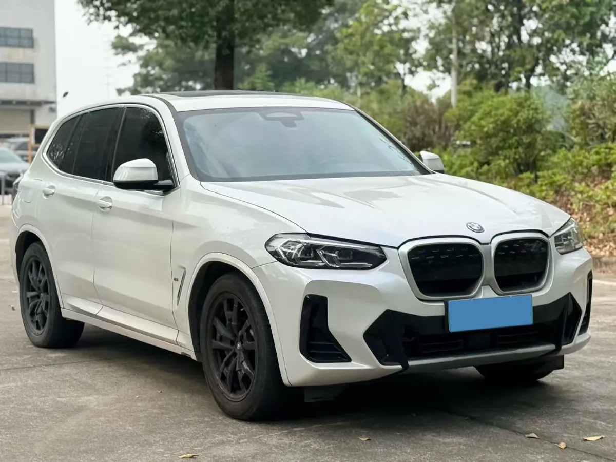 2022 BMW iX3 BEV 80KWH,autocango,china used car exporter,china ev exporter,chinese used car exporter,chinese used ev exporter
