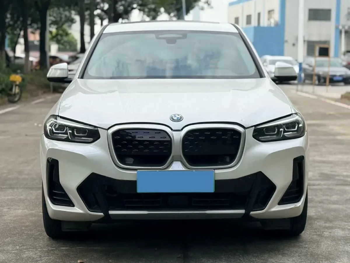 2022 BMW iX3 BEV 80KWH,autocango,china used car exporter,china ev exporter,chinese used car exporter,chinese used ev exporter