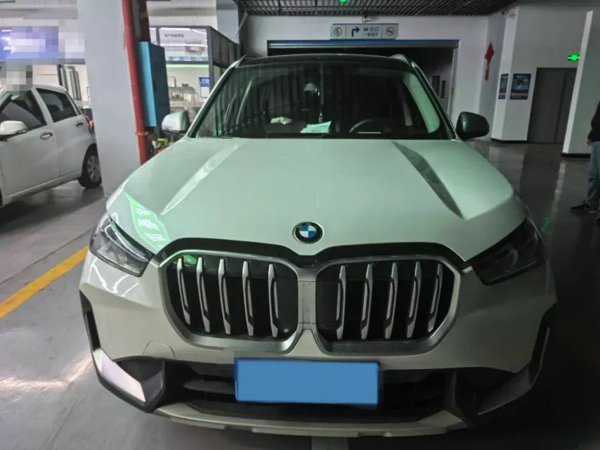 2024 BMW X1 2.0T 204HP L4 7DCT,autocango,china used car exporter,china ev exporter,chinese used car exporter,chinese used ev exporter
