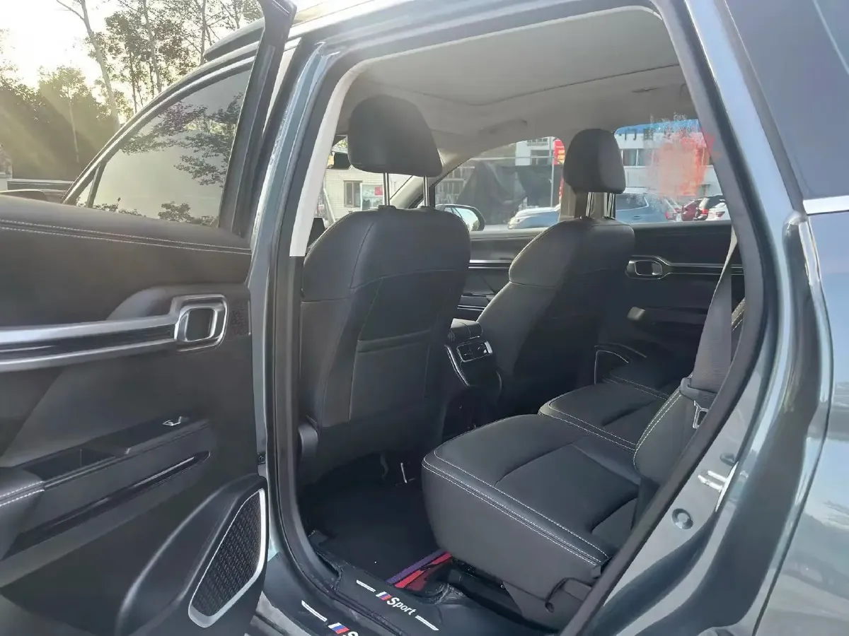 2020 Geely Okavango 1.8T 184HP L4 7DCT,autocango,china used car exporter,china ev exporter,chinese used car exporter,chinese used ev exporter