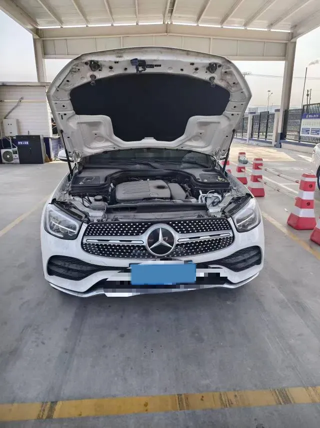 2022 Mercedes-Benz GLC Class 2.0T 197HP L4 9AT,autocango,china used car exporter,china ev exporter,chinese used car exporter,chinese used ev exporter