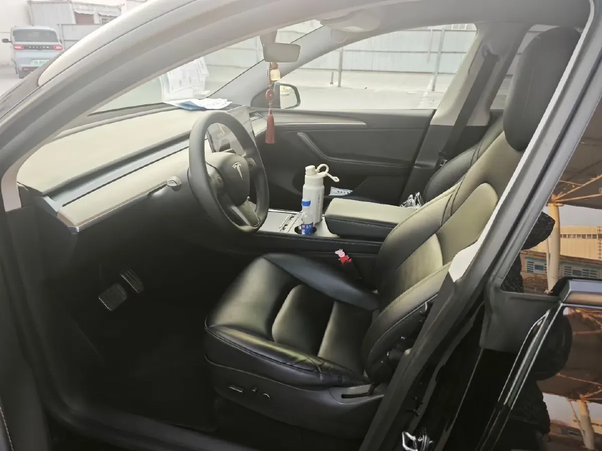 2021 Tesla Model Y BEV 60KWH,autocango,china used car exporter,china ev exporter,chinese used car exporter,chinese used ev exporter