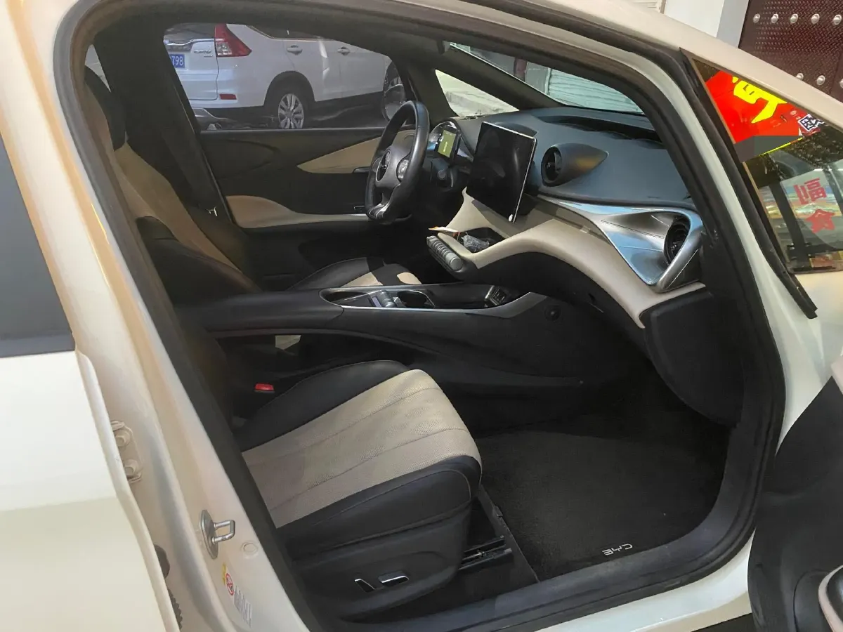 2023 BYD Dolphin BEV 44.928KWH,autocango,china used car exporter,china ev exporter,chinese used car exporter,chinese used ev exporter