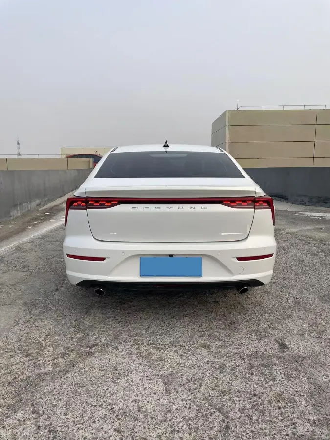 2021 Bestune B70 1.5T 169HP L4 7DCT,autocango,china used car exporter,china ev exporter,chinese used car exporter,chinese used ev exporter