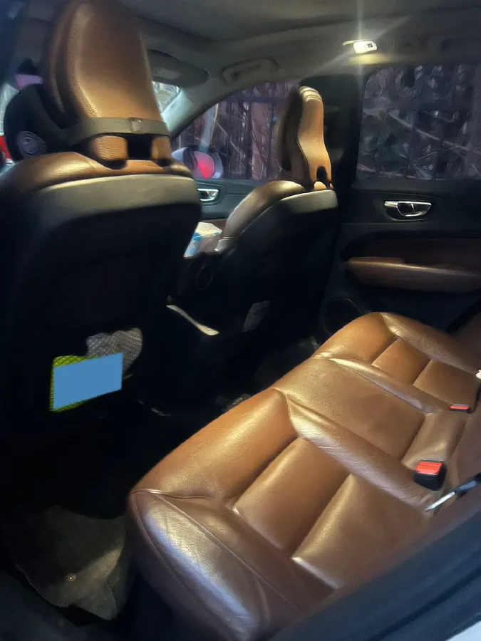 2019 Jeep Wrangler 2.0T 266HP L4 8AT,autocango,china used car exporter,china ev exporter,chinese used car exporter,chinese used ev exporter