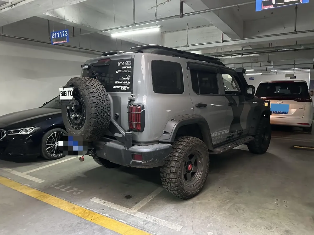 2022 Tank 300 2.0T 227HP L4 8AT,autocango,china used car exporter,china ev exporter,chinese used car exporter,chinese used ev exporter