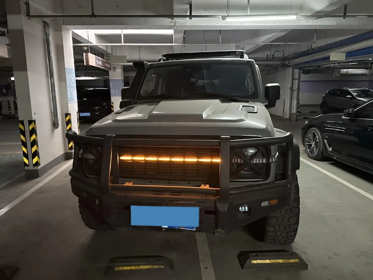 2022 Tank 300 2.0T 227HP L4 8AT,autocango,china used car exporter,china ev exporter,chinese used car exporter,chinese used ev exporter