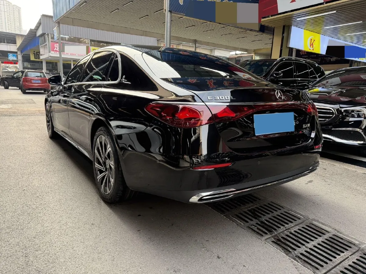 2025 Mercedes-Benz E Class 2.0T 258HP L4 9AT,autocango,china used car exporter,china ev exporter,chinese used car exporter,chinese used ev exporter