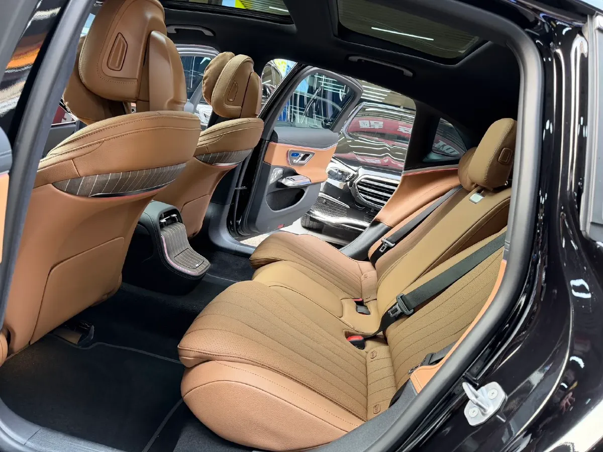 2025 Mercedes-Benz E Class 2.0T 258HP L4 9AT,autocango,china used car exporter,china ev exporter,chinese used car exporter,chinese used ev exporter