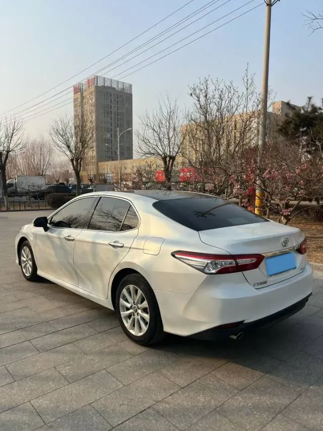 2019 Toyota Camry 2.0L 178HP L4 CVT,autocango,china used car exporter,china ev exporter,chinese used car exporter,chinese used ev exporter