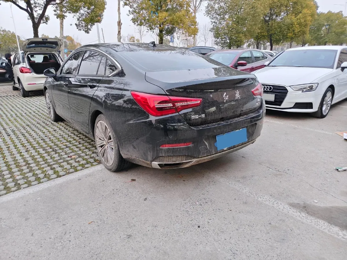 2022 HongQi H5 1.5T 169HP L4 7DCT,autocango,china used car exporter,china ev exporter,chinese used car exporter,chinese used ev exporter