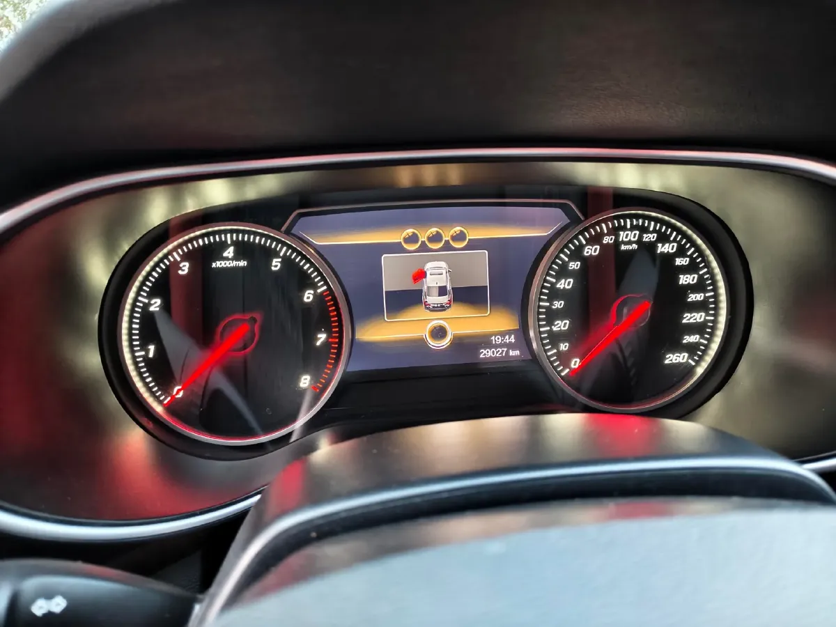 2022 HongQi H5 1.5T 169HP L4 7DCT,autocango,china used car exporter,china ev exporter,chinese used car exporter,chinese used ev exporter