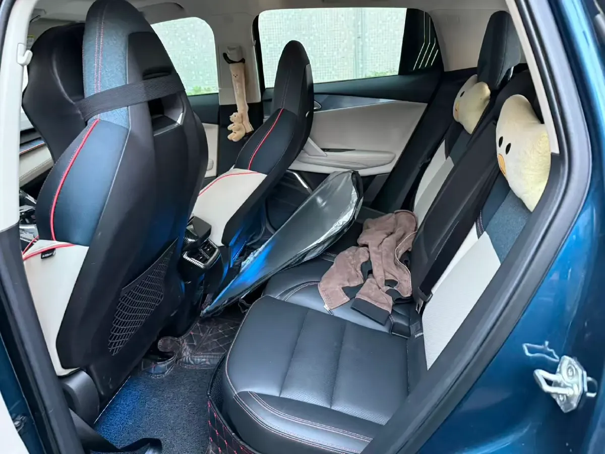 2020 LYNK&CO 06 1.5T 177HP L3 7DCT,autocango,china used car exporter,china ev exporter,chinese used car exporter,chinese used ev exporter