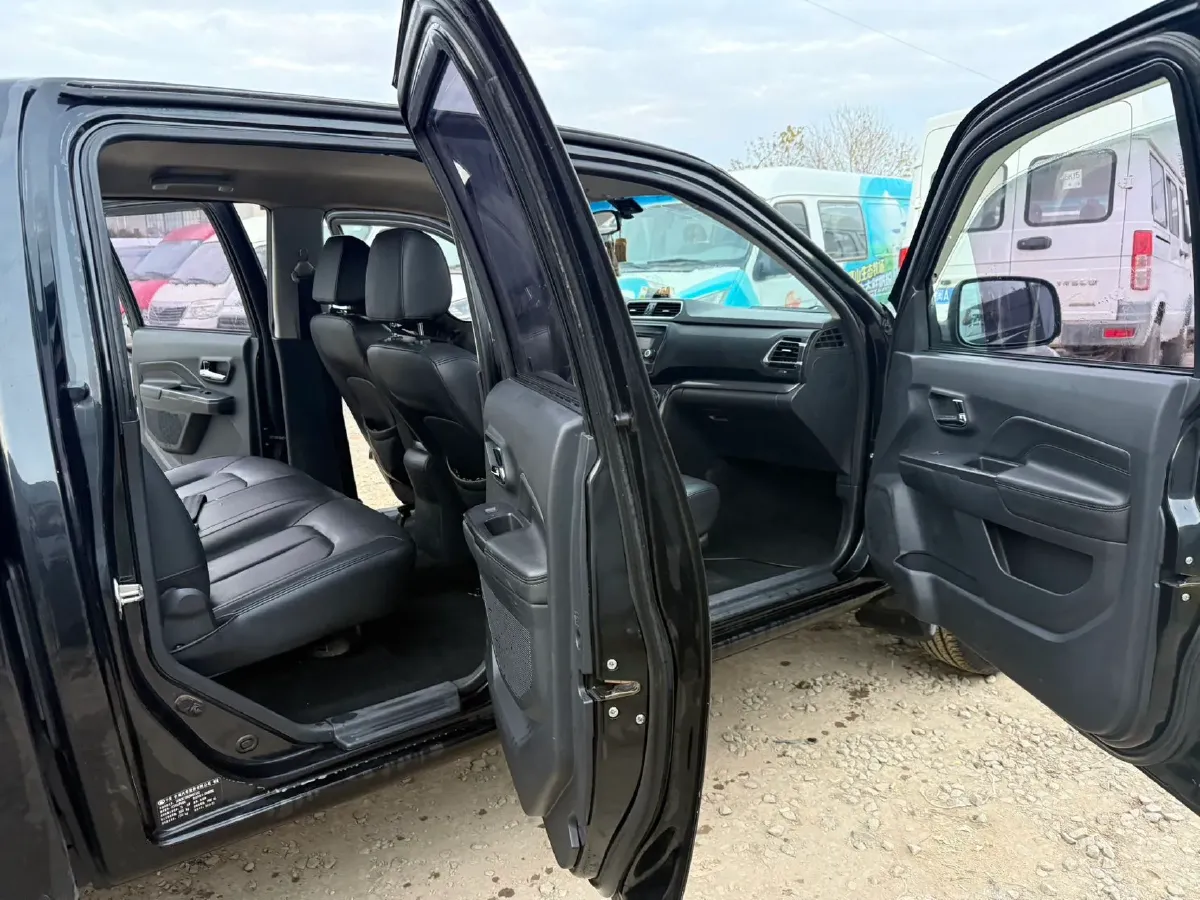 2017 Great Wall Wingle 5 2.0T 102HP L4 5MT,autocango,china used car exporter,china ev exporter,chinese used car exporter,chinese used ev exporter